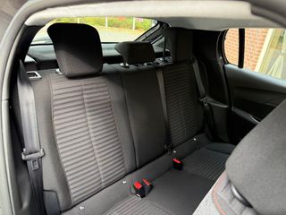 Voertuigafbeelding 36