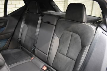 Voertuigafbeelding 38