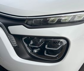 Voertuigafbeelding 13