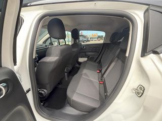 Voertuigafbeelding 35