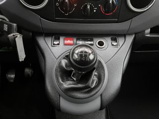 Voertuigafbeelding 29