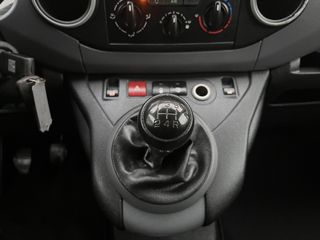 Voertuigafbeelding 30