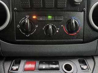 Voertuigafbeelding 31