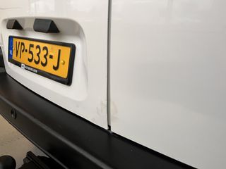 Voertuigafbeelding 37