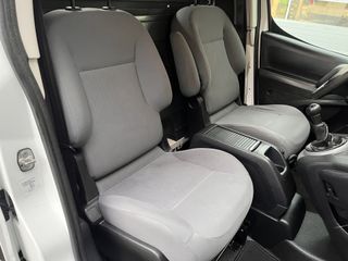 Voertuigafbeelding 6