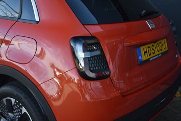 Voertuigafbeelding 34