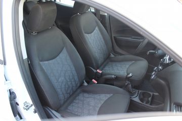 Voertuigafbeelding 12