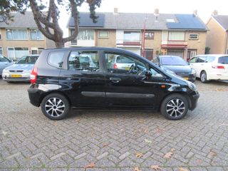 Voertuigafbeelding 11