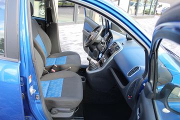 Voertuigafbeelding 17