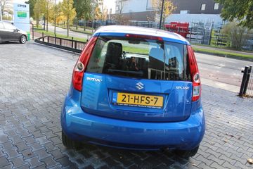 Voertuigafbeelding 6