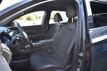 Voertuigafbeelding 10