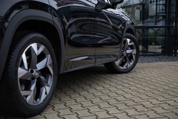 Voertuigafbeelding 6