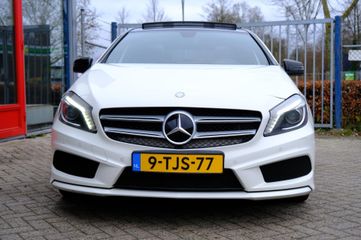 Voertuigafbeelding 6