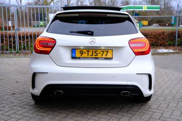 Voertuigafbeelding 7