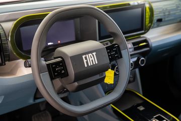 Voertuigafbeelding 12