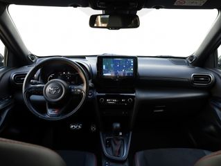 Voertuigafbeelding 12