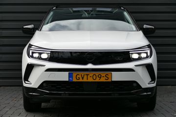 Voertuigafbeelding 3