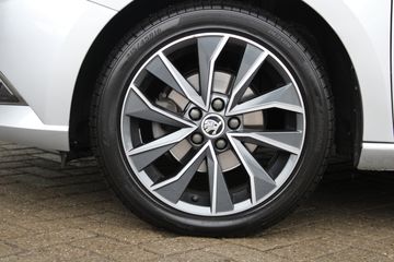 Voertuigafbeelding 11