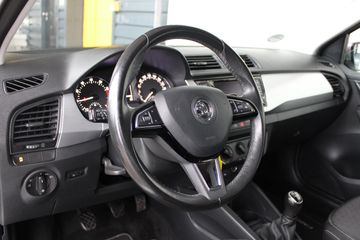 Voertuigafbeelding 12