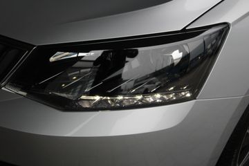 Voertuigafbeelding 3