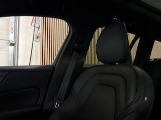 Voertuigafbeelding 38