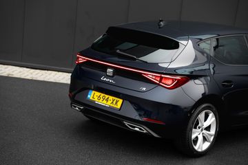 Voertuigafbeelding 6