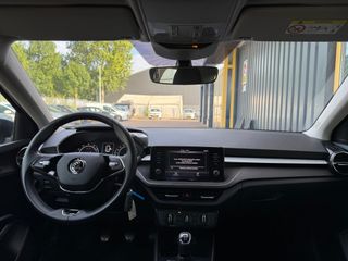 Voertuigafbeelding 16