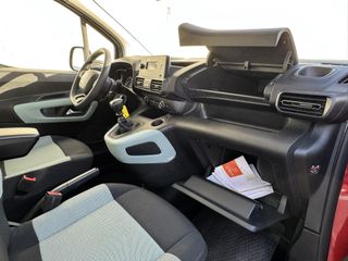 Voertuigafbeelding 31