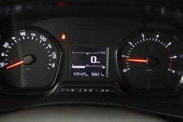 Voertuigafbeelding 11