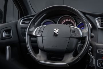 Voertuigafbeelding 23