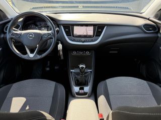 Voertuigafbeelding 18