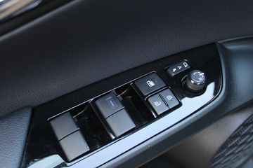 Voertuigafbeelding 21