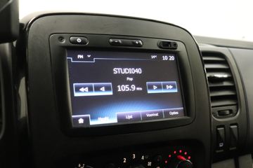 Voertuigafbeelding 12