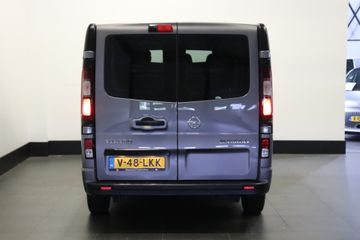 Voertuigafbeelding 6