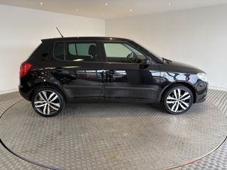 Voertuigafbeelding 7