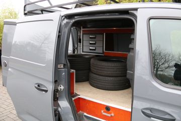 Voertuigafbeelding 16