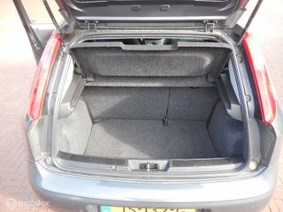 Voertuigafbeelding 7