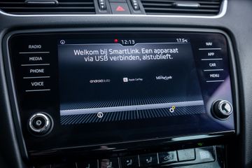 Voertuigafbeelding 17