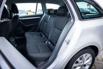 Voertuigafbeelding 23