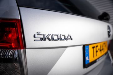 Voertuigafbeelding 8