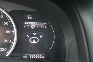 Voertuigafbeelding 16