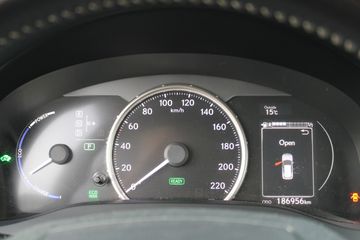 Voertuigafbeelding 18