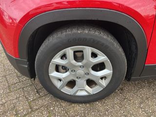 Voertuigafbeelding 8