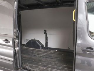 Voertuigafbeelding 8