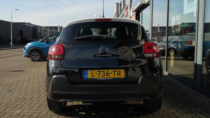 Voertuigafbeelding 6