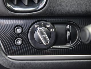 Voertuigafbeelding 35