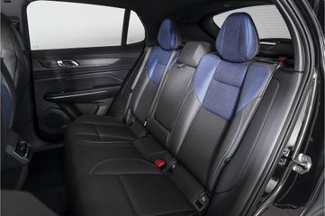 Voertuigafbeelding 7