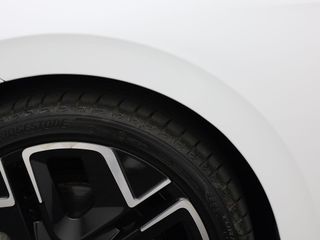 Voertuigafbeelding 28