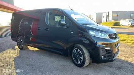 Voertuigafbeelding 6