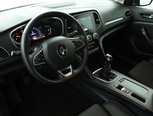 Voertuigafbeelding 9